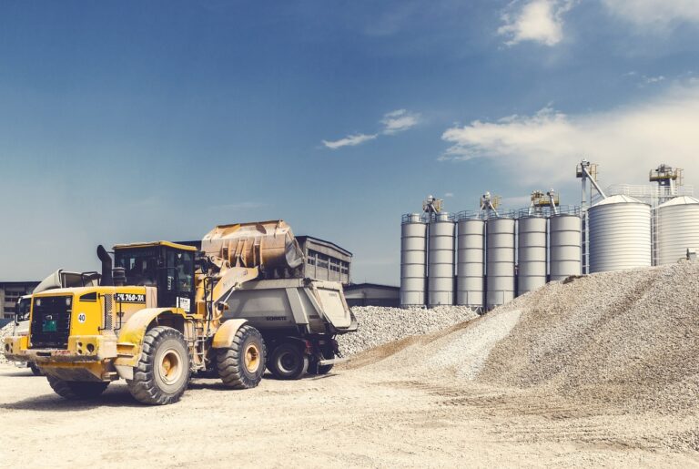 7 Front End Loader Brands for Hobby Farmers That Won’t Break the Bank