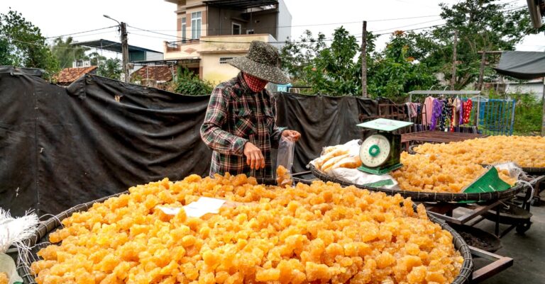 7 Farm Packaging Ideas Using Local Materials That Eliminate Waste
