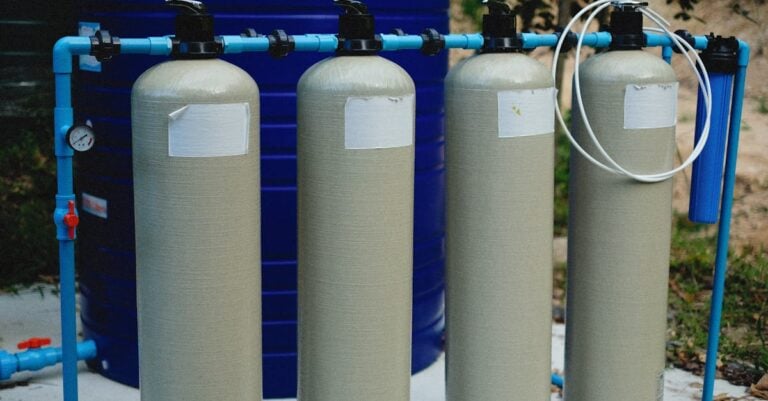 7 Eco-Friendly Practices with Solar Water Pumps That Conserve Natural Resources