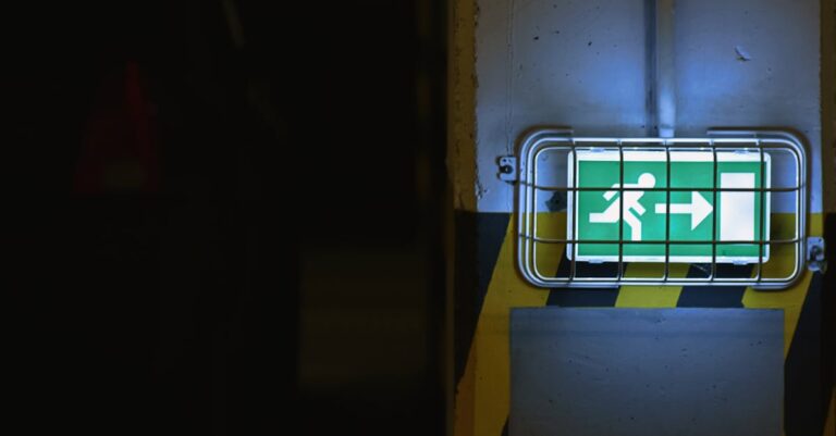 7 Farm Safety Pathway Lighting Ideas That Prevent Nighttime Accidents