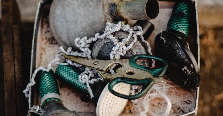 7 Tips for Preserving Hand Tools From Rust That Save Money