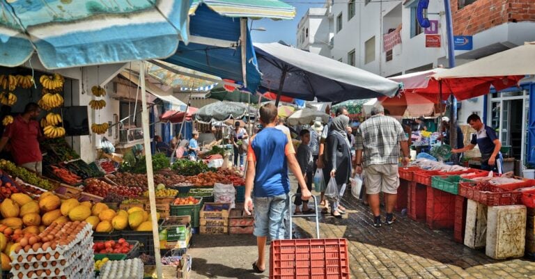 7 Local Farmers Market Vendor Requirements New Sellers Must Know