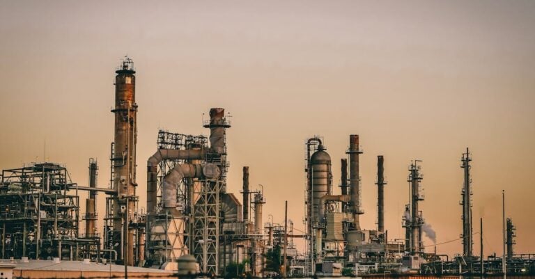 3 Best Dual Fuel Generators for Dealing with Fuel Shortages