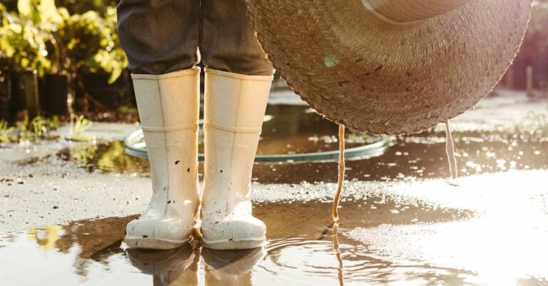 6 Best Breathable Steel Toe Shoes for Hot Weather Farming That Keep You Cool