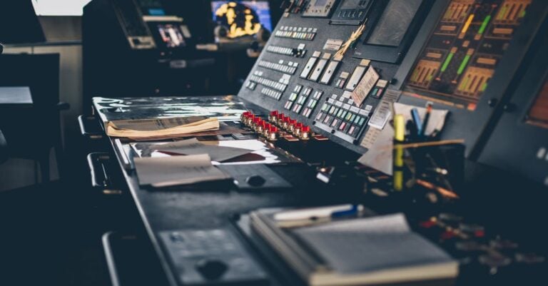 3 Best Greenhouse Automation Systems for Remote Control That Work Year-Round