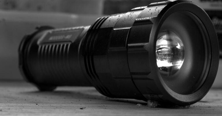 3 Best Battery Powered Lights for Emergency Barn Lighting That Save Lives