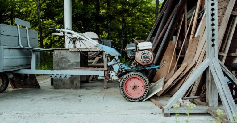 7 Best Stationary Tool Stands for Dedicated Farm Workshops That Old Farmers Swear By