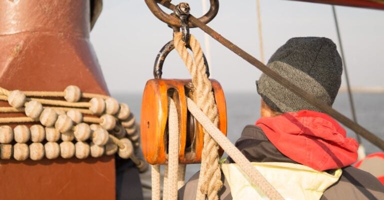 7 Best Rope Lubricants for Smooth Pulley Operation That Prevent Failures